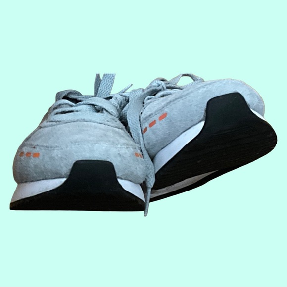 Puma Boys 5C Gray Sneakers - Picture 5 of 8